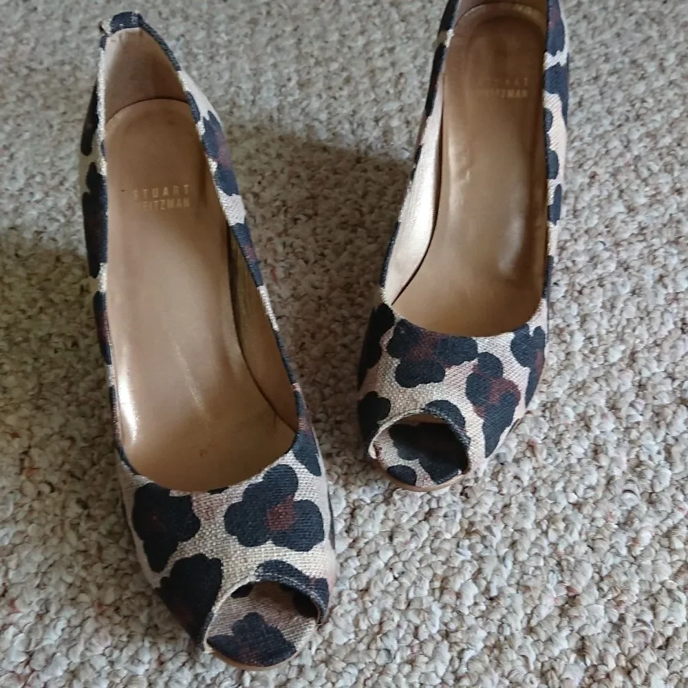 Stuart Weitzman fabric Leopard flowers Print Peep Toe wedges Size 10M